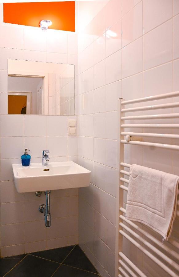 Backpacker Apartment Hofburg Viena Exterior foto